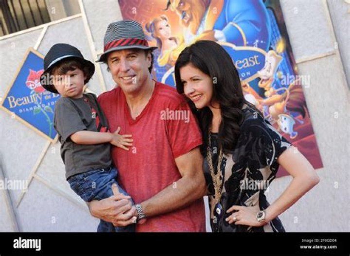 Kevin Nealon And Susan Yeagley Have Been Married Since 2005
